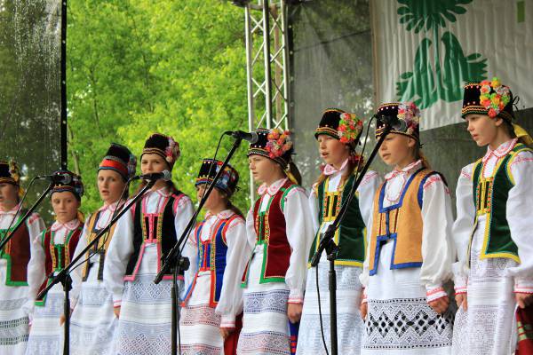 Regionalny Przegląd Kapel Śpiewaków i Gawędziarzy Ludowych w Zbójnej - 19 maja 2013